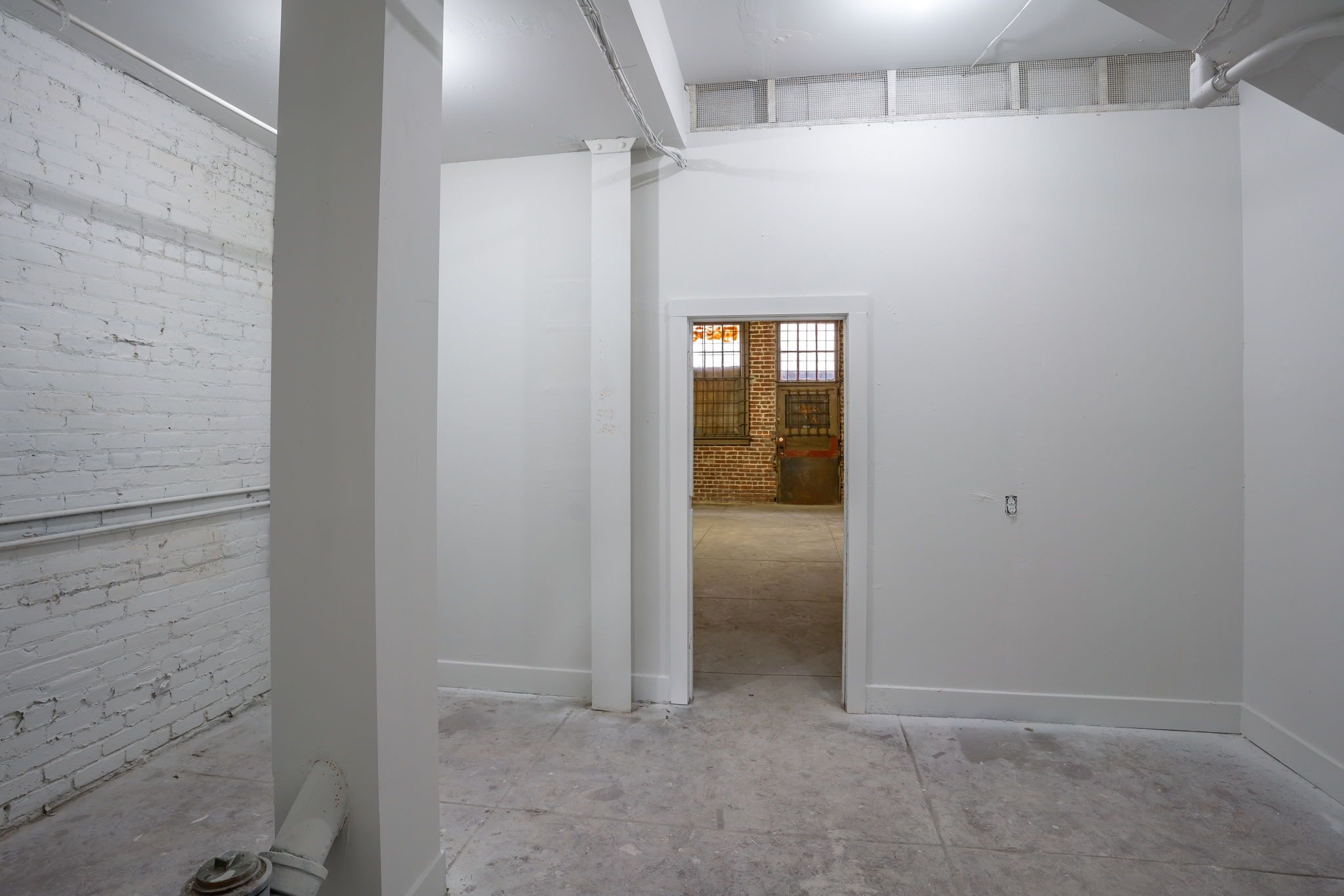 Lease/Commercial/Retail